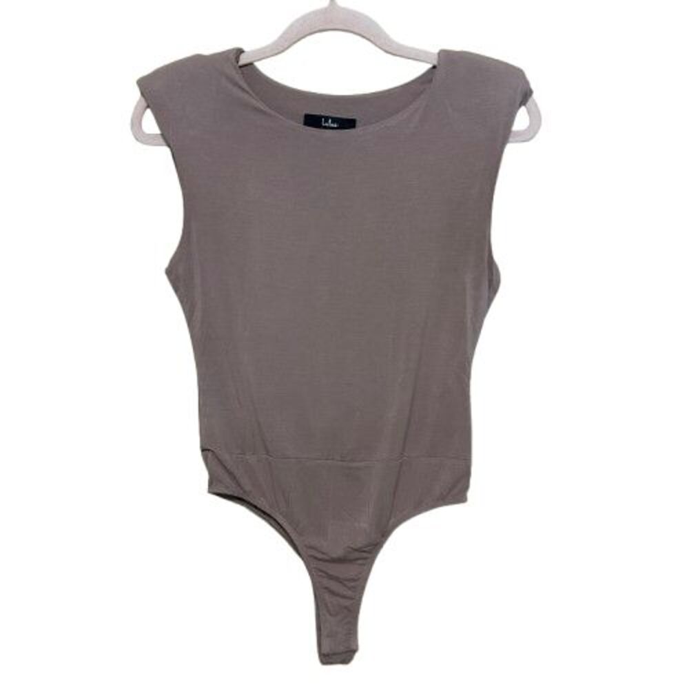 Lulu's Sleeveless Padded Shoulder Bodysuit Small Taupe Brown Stretch Jersey